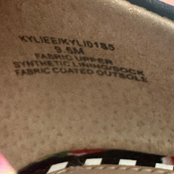 🆕Betsey Johnson KYLIEE Floral Bow Pumps - Picture 12 of 17